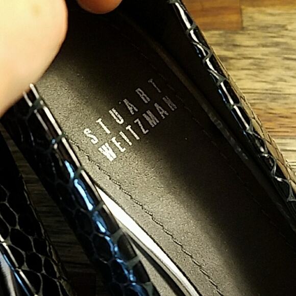 Stuart Weitzman 6.5 Narrow Patent Heels - Picture 7 of 8